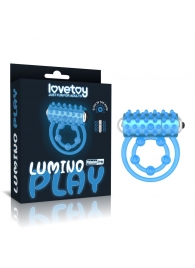 Голубое, светящееся в темноте виброкольцо Lumino Play Vibrating Penis Ring - Lovetoy - в Орле купить с доставкой