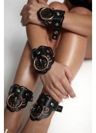 Черные кожаные оковы с резными узорами и клепками - Crazy Handmade - купить с доставкой в Орле Черные кожаные оковы с резными узорами и клепками - Crazy Handmade - купить с доставкой в Орле