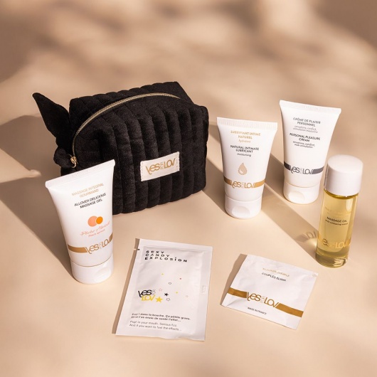 Набор YESforLOV La Trousse Enchantée в черной косметичке - YESforLOV - купить с доставкой в Орле