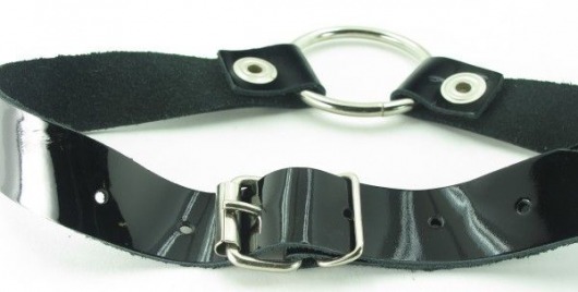 Кляп с кольцом и лаковым ремешком - БДСМ Арсенал - купить с доставкой в Орле